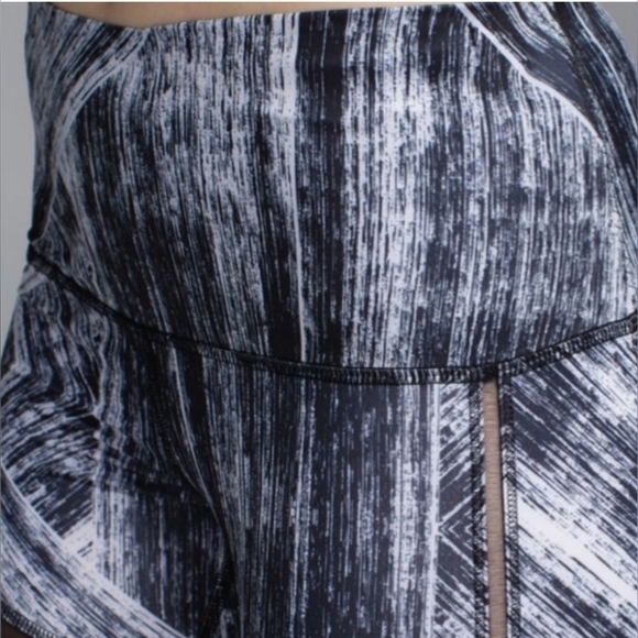 Lululemon hot to street pant sweat wicking mesh pull on leggings in heat wave 6 - Picture 7 of 12